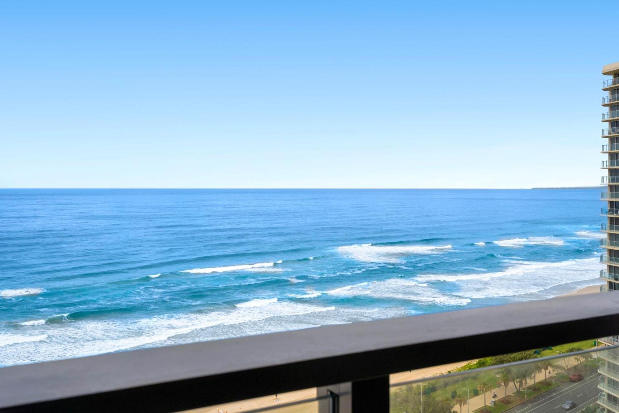 Apartment Rhapsody Surfers Paradise Beachfront Sleeps 6 - Optimise Gold Coast