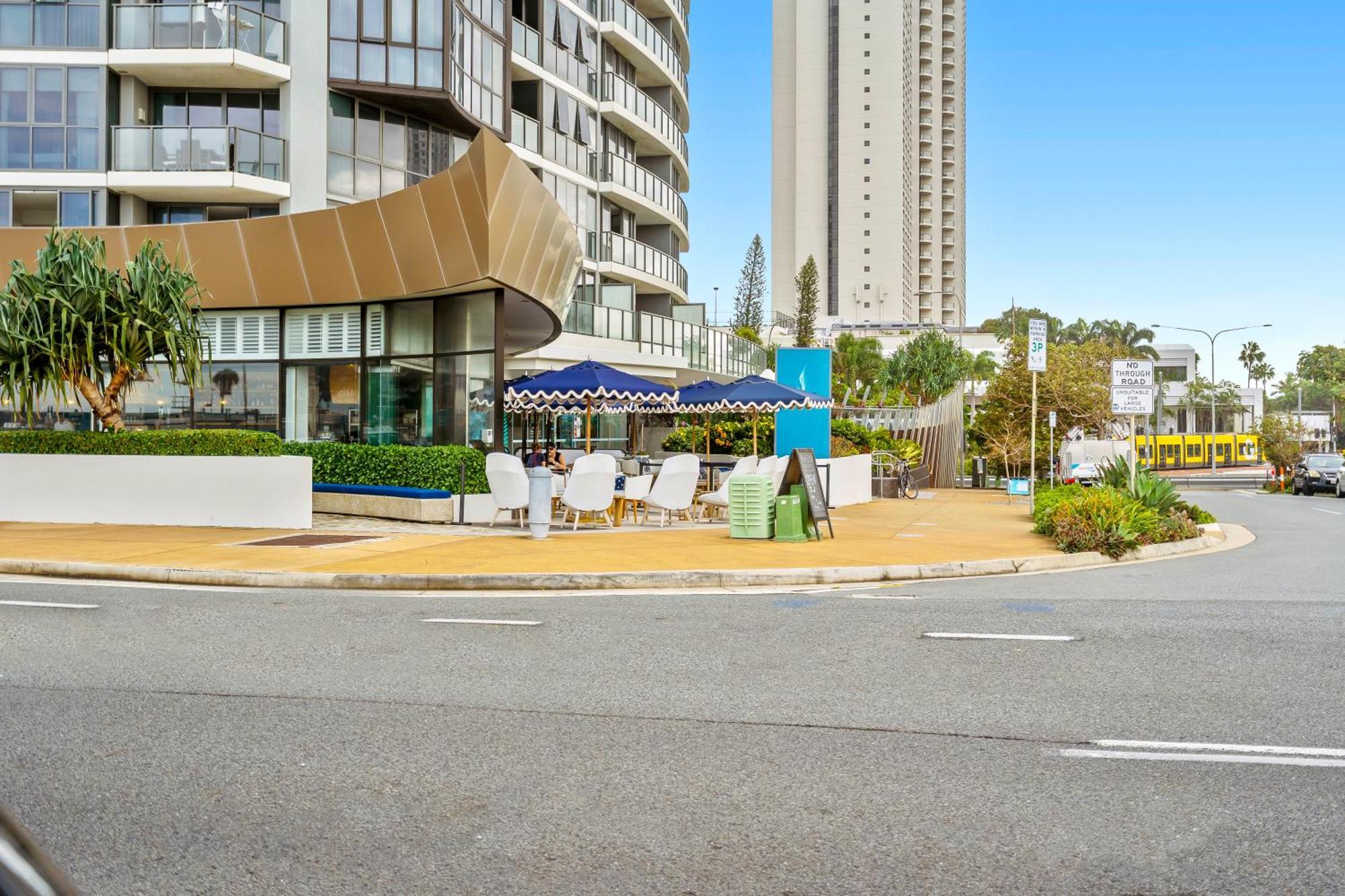 Rhapsody Surfers Paradise Beachfront Sleeps 6 - Optimise